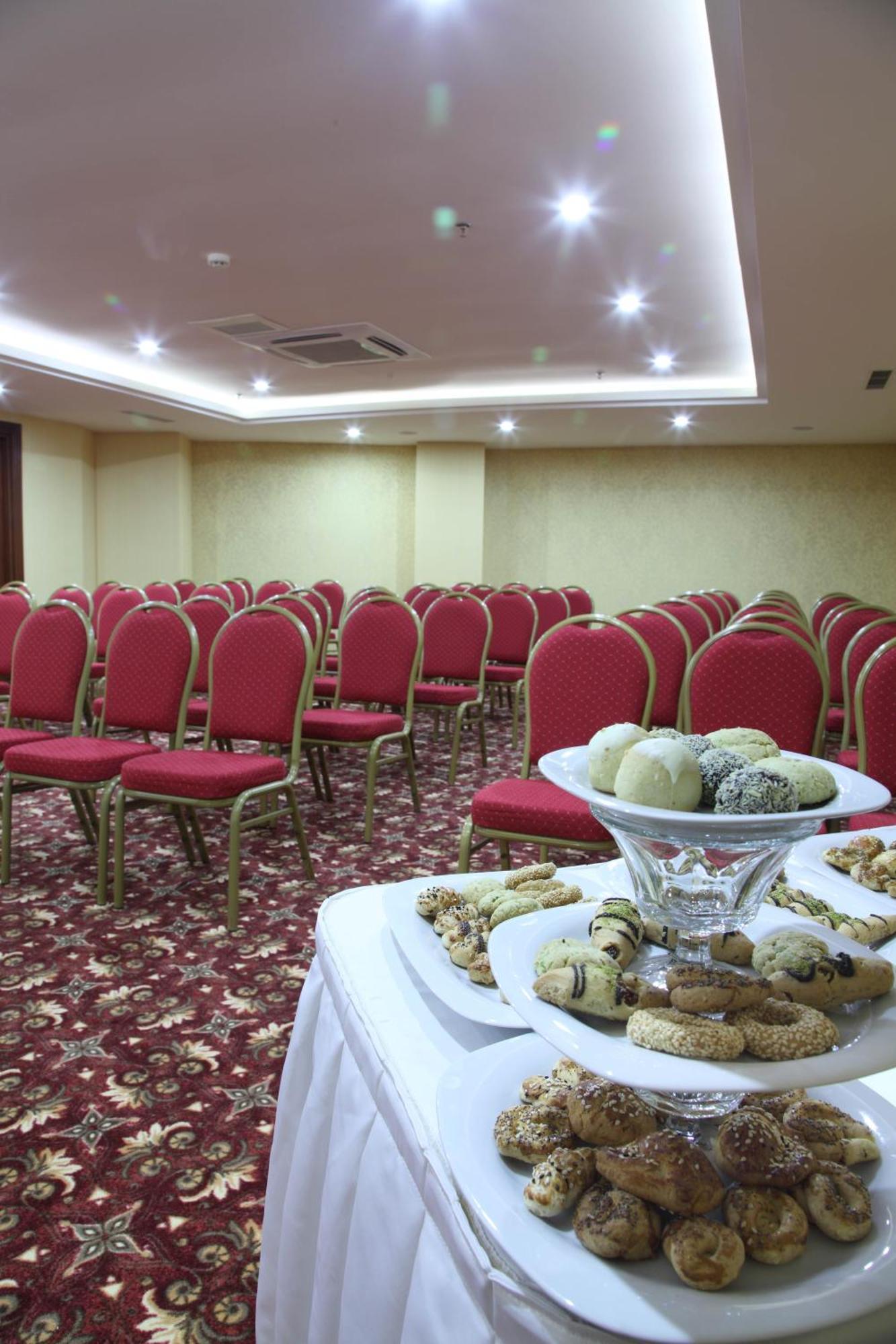 Hotel Senbayrak City Adana Esterno foto