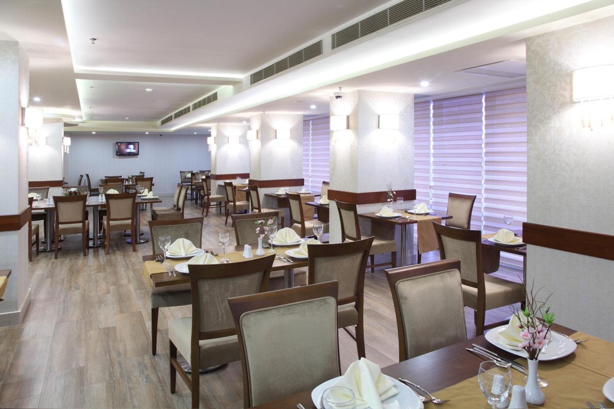 Hotel Senbayrak City Adana Esterno foto