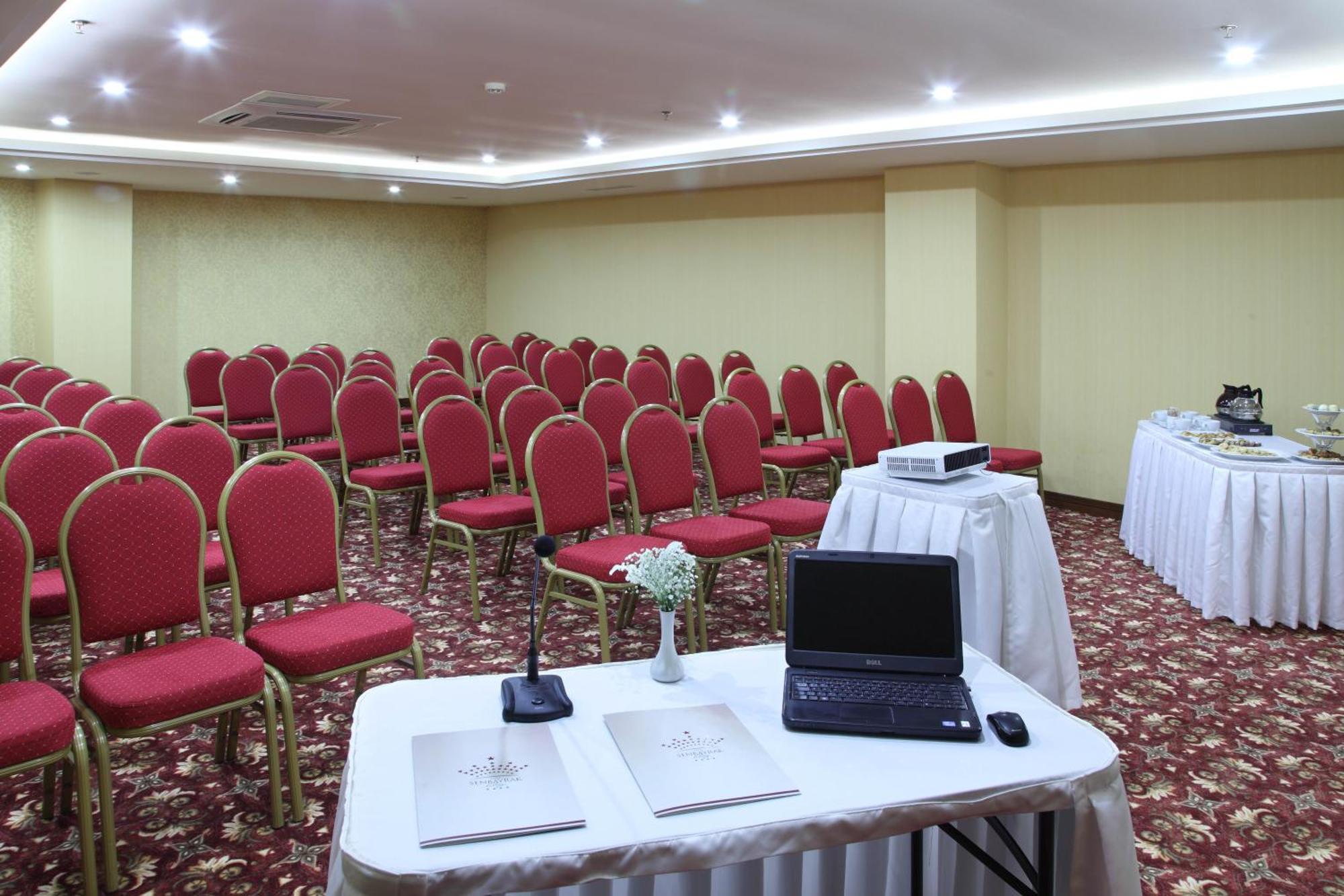 Hotel Senbayrak City Adana Esterno foto