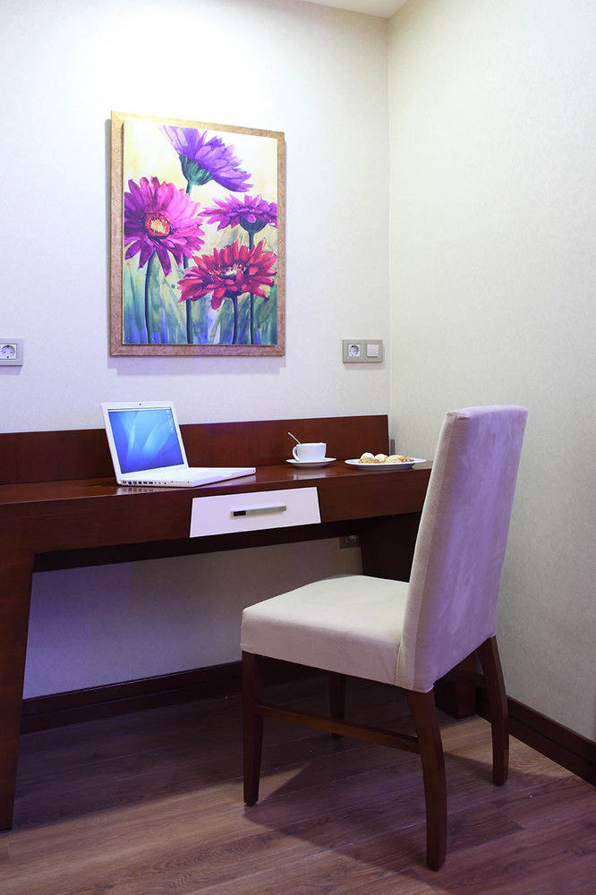 Hotel Senbayrak City Adana Esterno foto